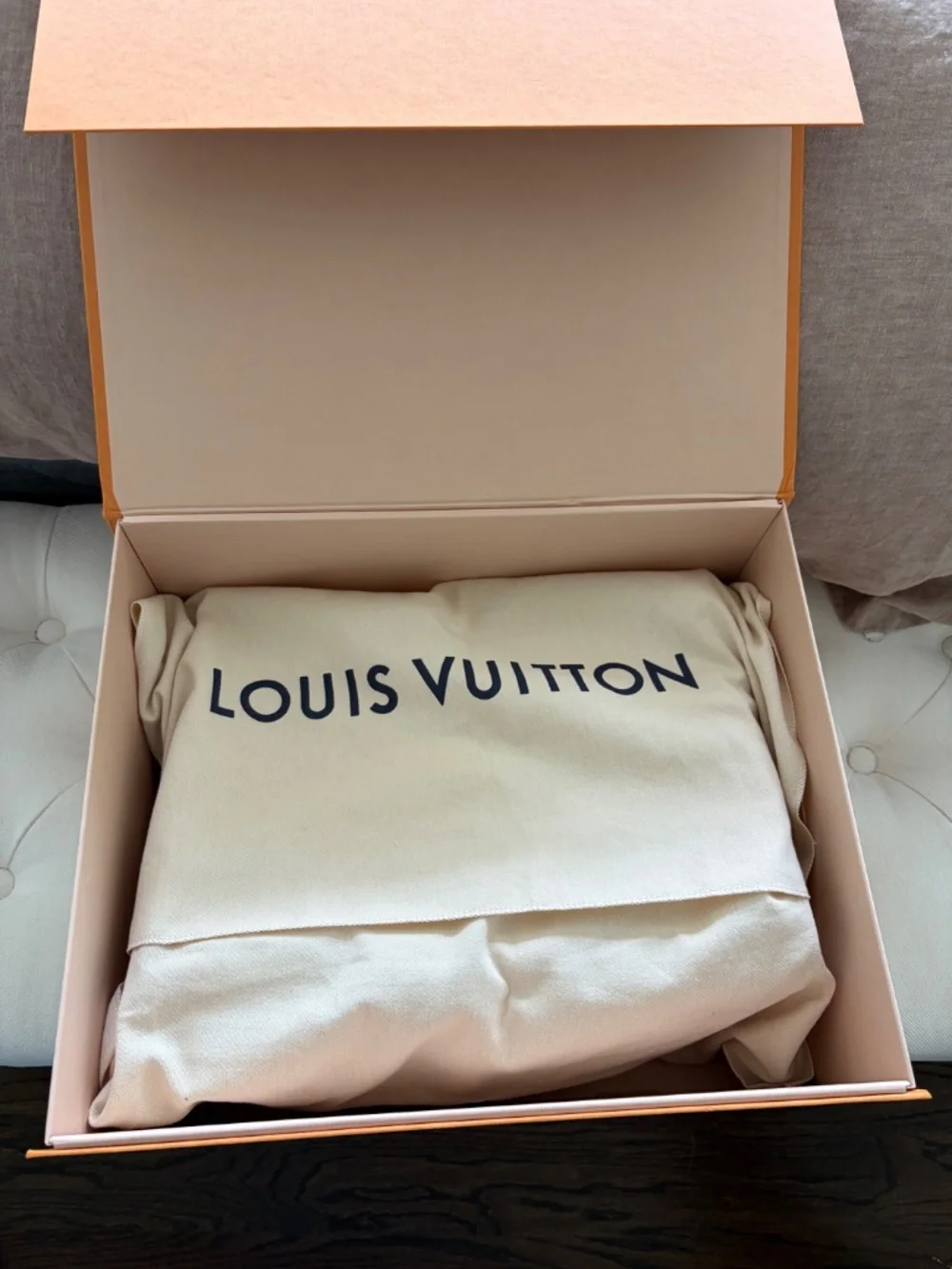 Louis Vuitton OnTheGo MM Giant Monogram Empreinte Leather Tote – Pink/Rose